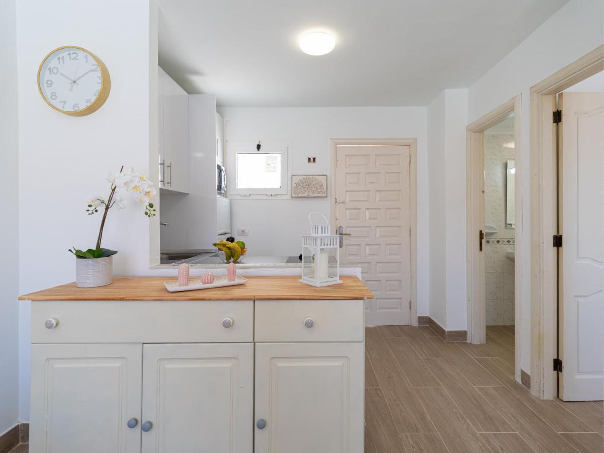 Apartamento En El Castillo Con Piscina كاليتا ذي فوستي المظهر الخارجي الصورة